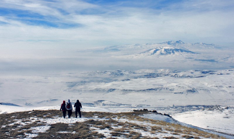 student combo edutour Armenia